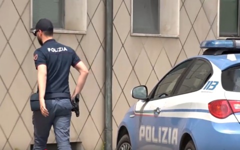 Arezzo, blitz antidroga nella zona di Saione: due arresti e 7,5 kg di hashish sequestrati