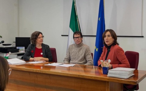 Collaborazione tra commercialisti e Pronto Donna Arezzo per contrastare la violenza economica