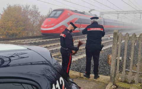 Furto di rame sulla linea ferroviaria Direttissima: danni ingenti