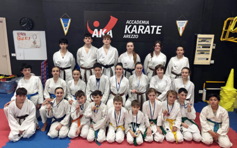 L’AKA Accademia Karate Arezzo conquista il secondo posto alla Coppa “Città di Pisa”