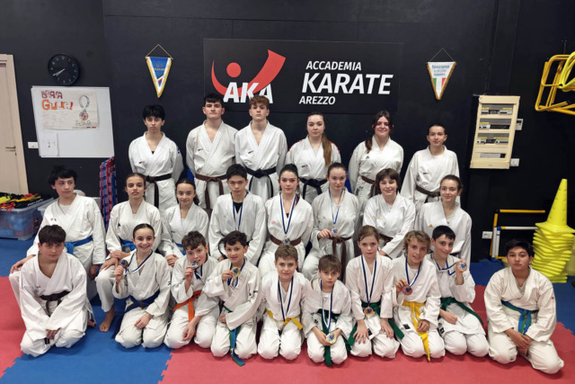 L’AKA Accademia Karate Arezzo conquista il secondo posto alla Coppa “Città di Pisa”