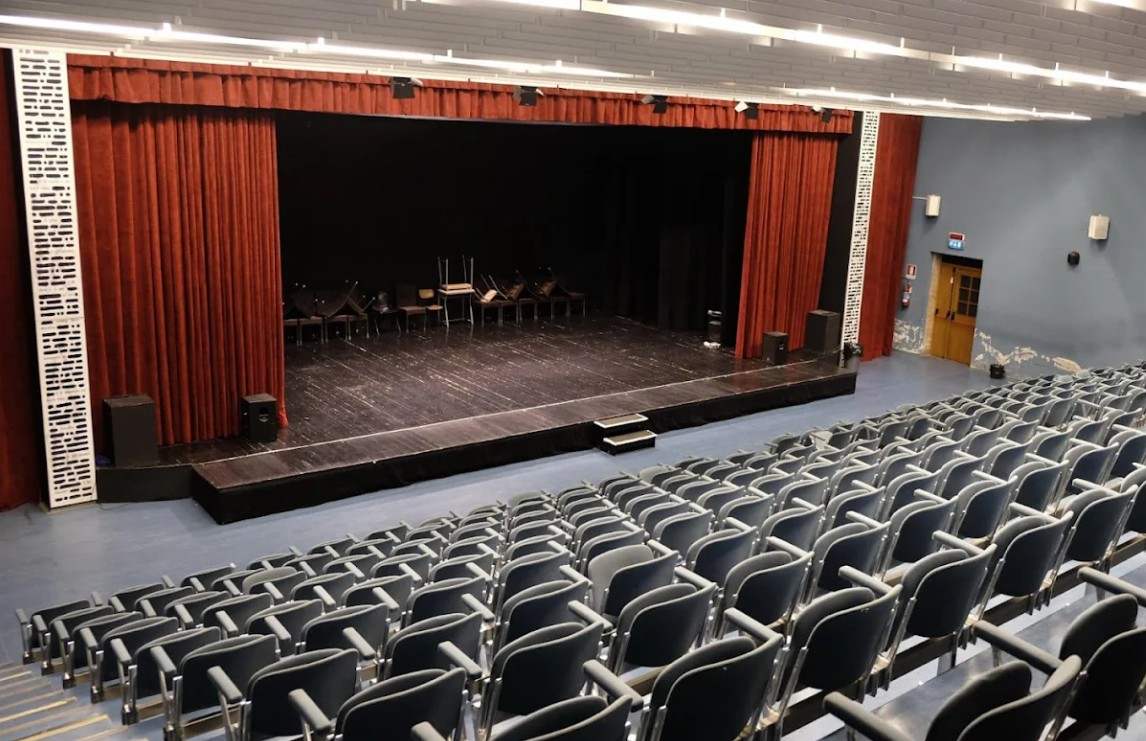 “Appena due”: danza e circo contemporaneo al Teatro Mecenate di Arezzo