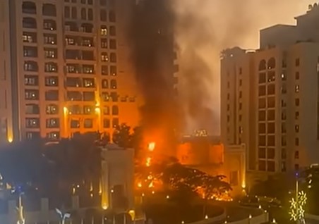 Turisti aretini bloccati a Dubai dopo escalation militare